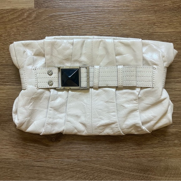 Authentic L.A.M.B Leather Clutch by Gwen Stefani Ivory White Harajuku Purse Y2K - Picture 1 of 10